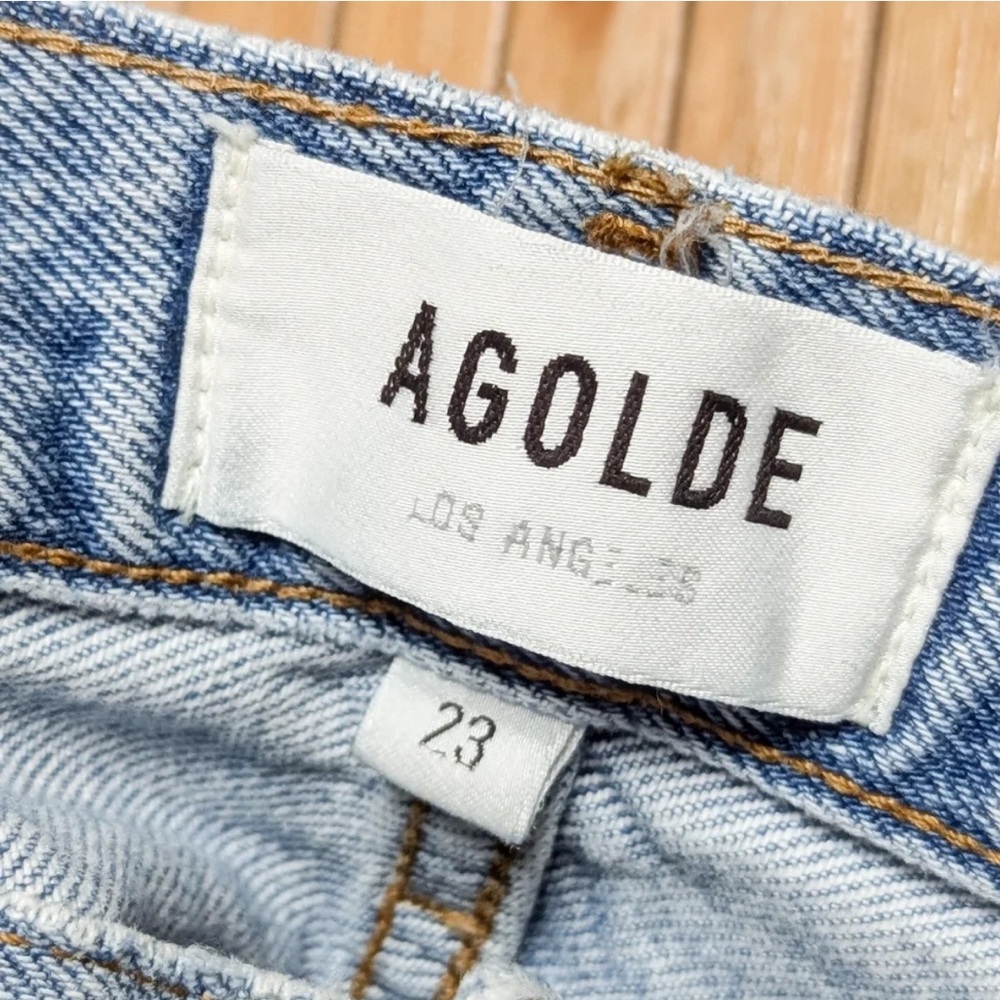 AGOLDE 90's Jeans Light Wash Straight
Leg Jean Snapshot 90s 23 - Picture 4 of 5